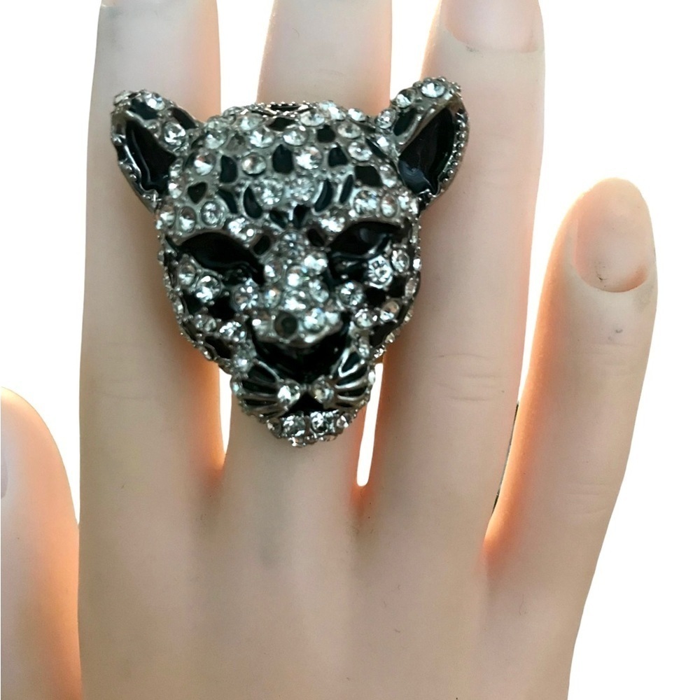Cheetah Fierce Head Face Ice Ring, Size 8, Pave Rhinestones with Black Aā¦